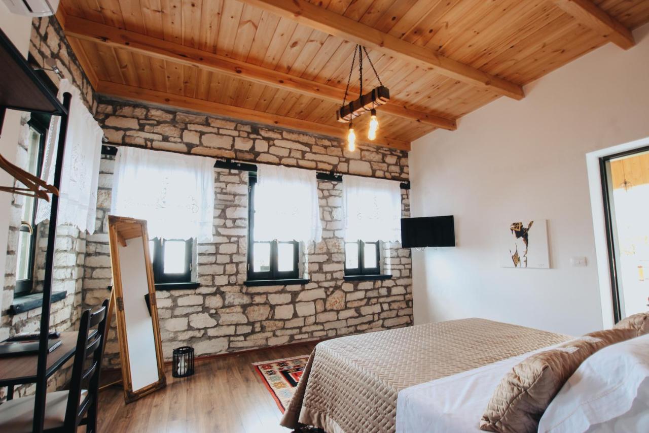 Bujtina Maria Hotel Stegopull Buitenkant foto
