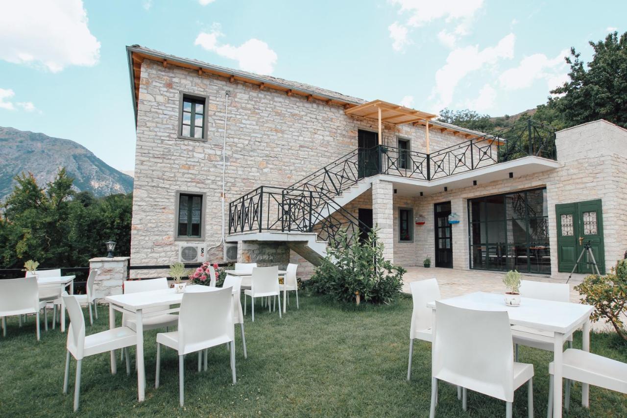 Bujtina Maria Hotel Stegopull Buitenkant foto