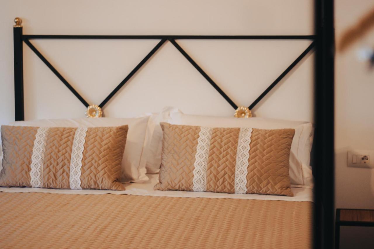Bujtina Maria Hotel Stegopull Buitenkant foto